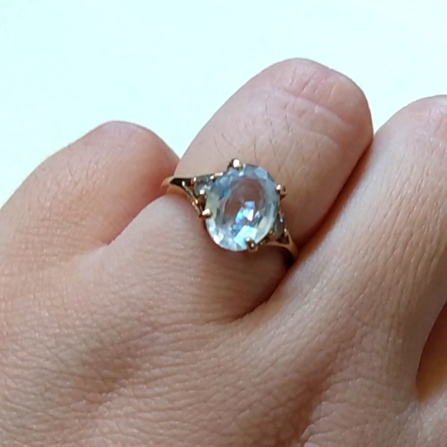 10k Yellow Gold 3 Morganite Ring